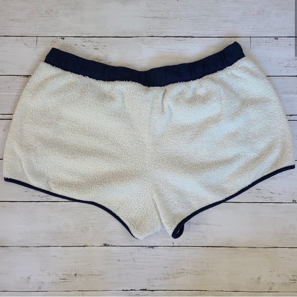 Champion White Shorty Fluffy Drawstring Shorts Size 2XL - Picture 2 of 5